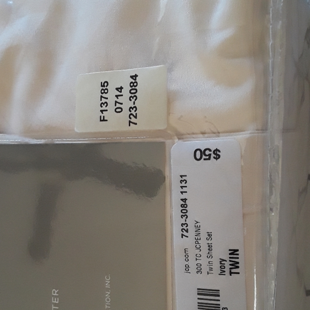 Brand New Twin Sheets Set